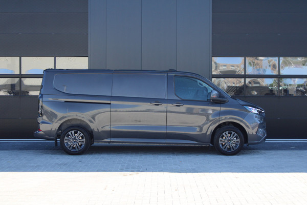 Ford Transit Custom 320 2.0 TDCI L2H1 Limited 150pk - 2x Schuifdeur - Adaptive Cruise - Verwarmd stuur - Blind spot - Navigatie - Camera - Draadloos