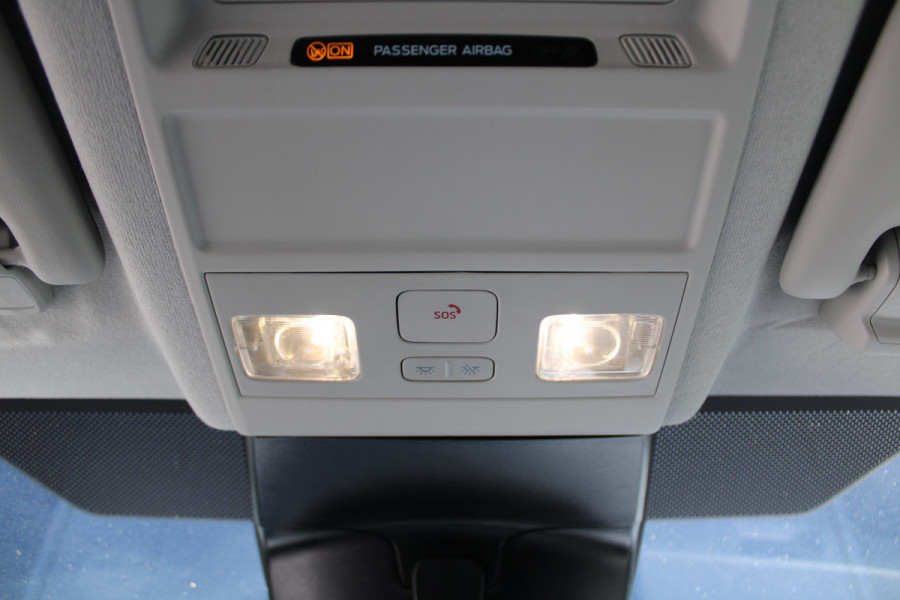 Ford Transit Custom 320 2.0 TDCI L2H1 Limited 150pk - 2x Schuifdeur - Adaptive Cruise - Verwarmd stuur - Blind spot - Navigatie - Camera - Draadloos