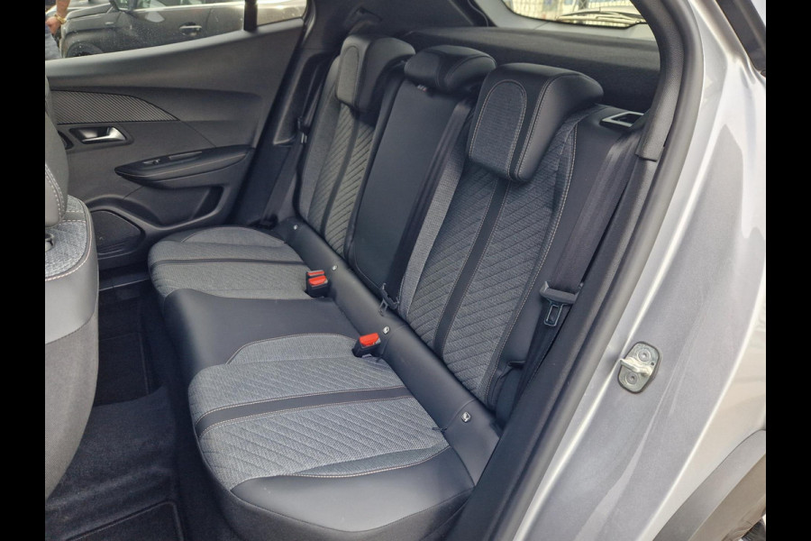 Peugeot 2008 1.2 PureTech 130PK aut. Allure