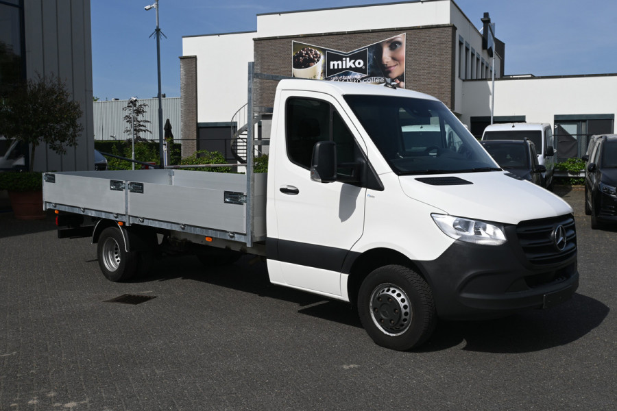 Mercedes-Benz Sprinter 514 CDI L3 Open laadbak Airco, Geveerde stoel, MBUX met Apple Carplay / Android Auto