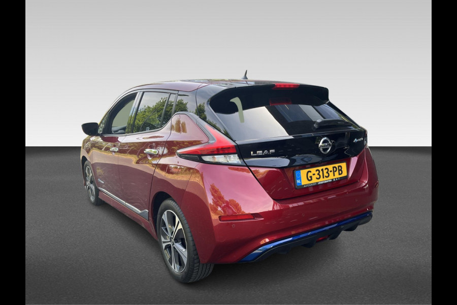 Nissan Leaf Electric 40kWh N-Connecta | Navigatie