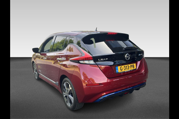 Nissan Leaf Electric 40kWh N-Connecta | Navigatie