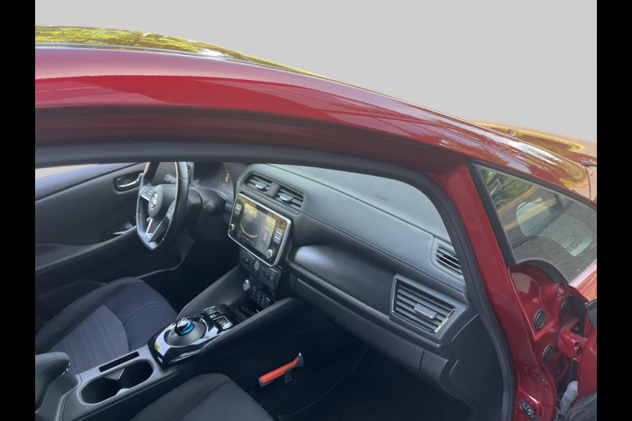 Nissan Leaf Electric 40kWh N-Connecta | Navigatie
