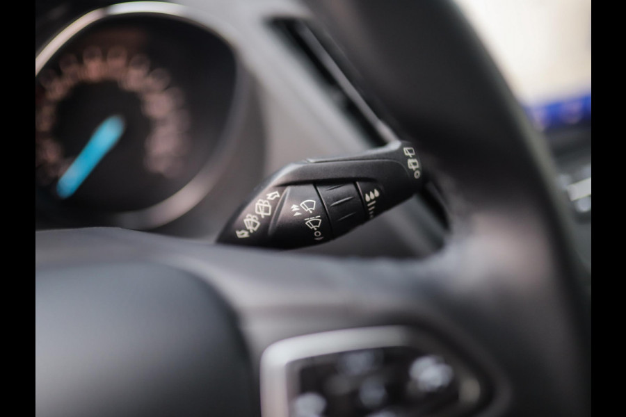 Ford Kuga 1.5 EcoBoost Trend Ultimate | Camera | Carplay | Stoelverw. | Cruise Control | Trekhaak