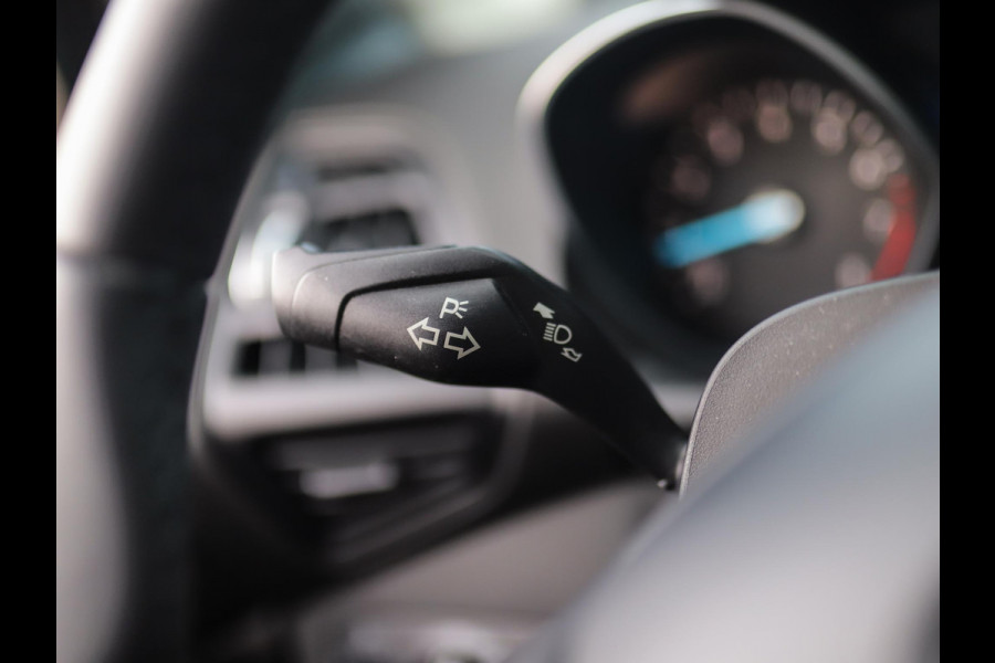 Ford Kuga 1.5 EcoBoost Trend Ultimate | Camera | Carplay | Stoelverw. | Cruise Control | Trekhaak