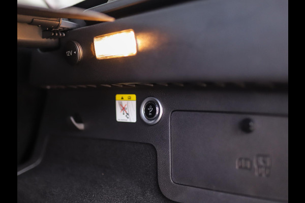 Ford Kuga 1.5 EcoBoost Trend Ultimate | Camera | Carplay | Stoelverw. | Cruise Control | Trekhaak
