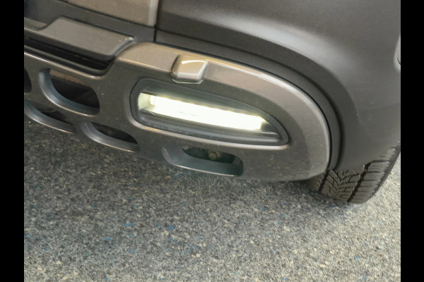 Fiat Panda 1.0 Hybrid City Cross Rijklaar + 12 maanden Bovag-garantie Henk Jongen Auto's in Helmond,  al 50 jaar service zoals 't hoort!