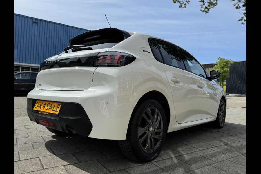 Peugeot 208 1.2 PureTech STYLE Edition - Navigatie/Apple CarPlay I LED I PDC I Airco I Sport velgen I Dealer onderhouden