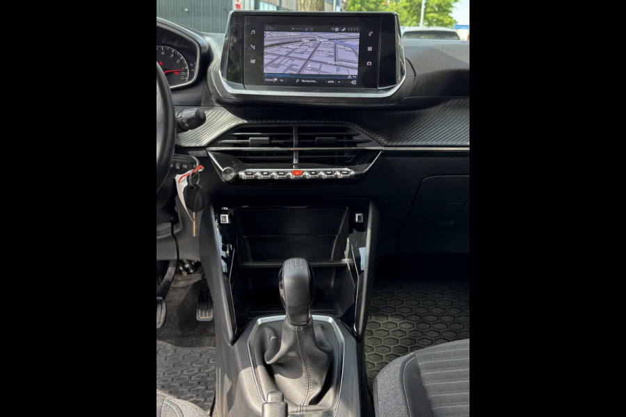 Peugeot 208 1.2 PureTech STYLE Edition - Navigatie/Apple CarPlay I LED I PDC I Airco I Sport velgen I Dealer onderhouden