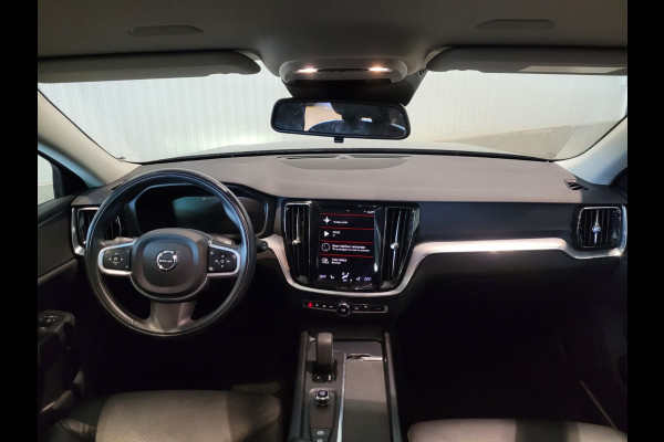 Volvo V60 B3 Aut. Momentum ACC Leder Trekhaak 163pk