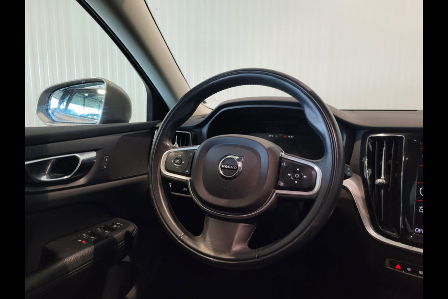 Volvo V60 B3 Aut. Momentum ACC Leder Trekhaak 163pk