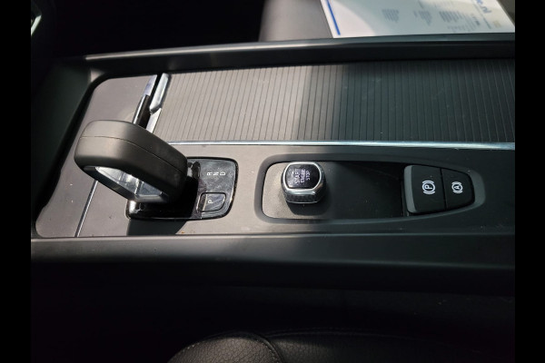 Volvo V60 B3 Aut. Momentum ACC Leder Trekhaak 163pk