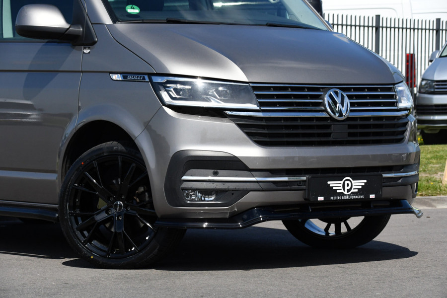 Volkswagen Transporter 2.0 TDI L2H1 30 DC Bulli Virtual, Adaptieve Cruise, Carplay, LED, Automaat, Trekhaak, 150PK, Sensoren, Uniek!