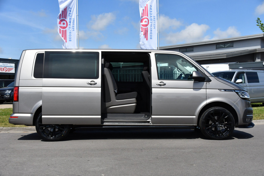 Volkswagen Transporter 2.0 TDI L2H1 30 DC Bulli Virtual, Adaptieve Cruise, Carplay, LED, Automaat, Trekhaak, 150PK, Sensoren, Uniek!