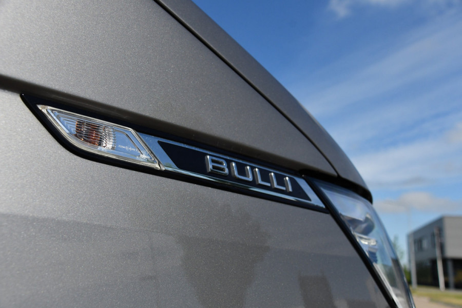 Volkswagen Transporter 2.0 TDI L2H1 30 DC Bulli Virtual, Adaptieve Cruise, Carplay, LED, Automaat, Trekhaak, 150PK, Sensoren, Uniek!