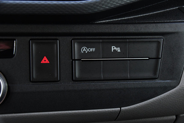Volkswagen Transporter 2.0 TDI L2H1 30 DC Bulli Virtual, Adaptieve Cruise, Carplay, LED, Automaat, Trekhaak, 150PK, Sensoren, Uniek!
