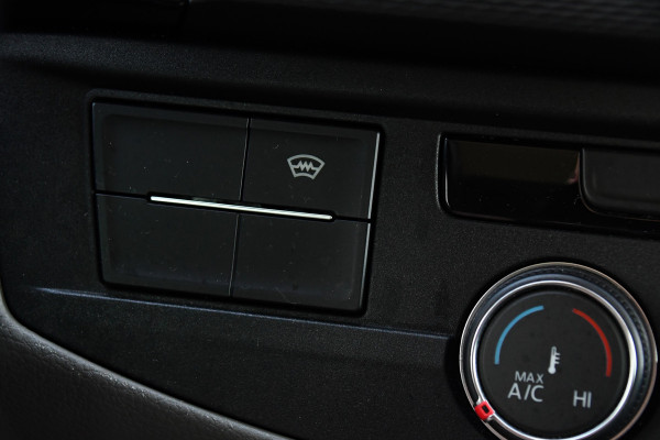 Volkswagen Transporter 2.0 TDI L2H1 30 DC Bulli Virtual, Adaptieve Cruise, Carplay, LED, Automaat, Trekhaak, 150PK, Sensoren, Uniek!
