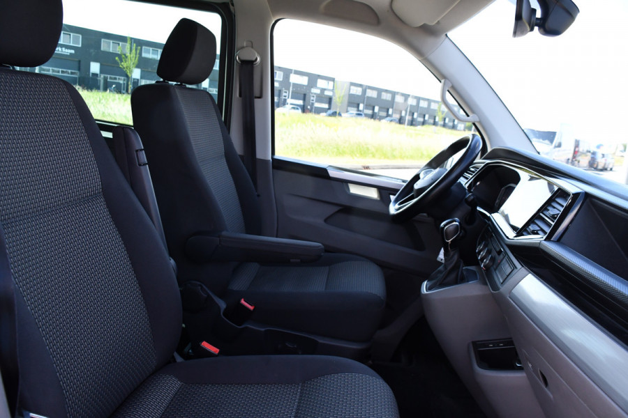 Volkswagen Transporter 2.0 TDI L2H1 30 DC Bulli Virtual, Adaptieve Cruise, Carplay, LED, Automaat, Trekhaak, 150PK, Sensoren, Uniek!
