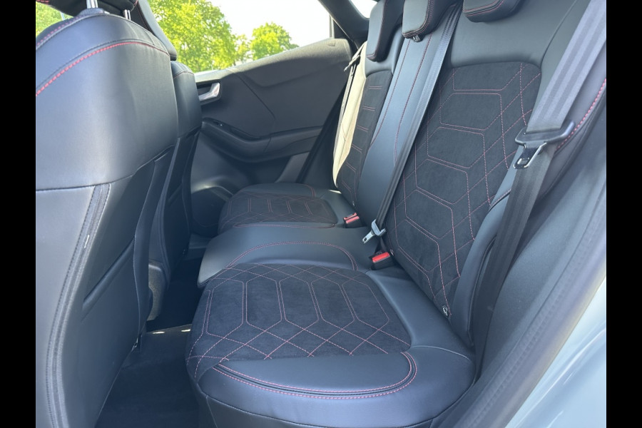 Ford Puma 1.0 EB Hybrid ST-Line X DRIVERPACK! WINTERPACK!
