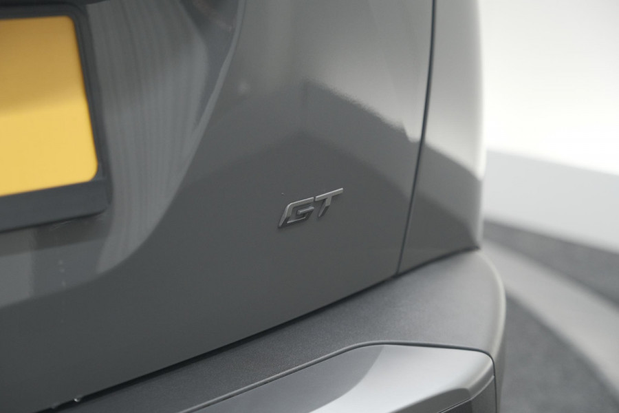 Peugeot 2008 PureTech 130 EAT8 GT | 360 Camera | Stoelmassage | Adaptieve Cruise Control | Dodehoekdetectie
