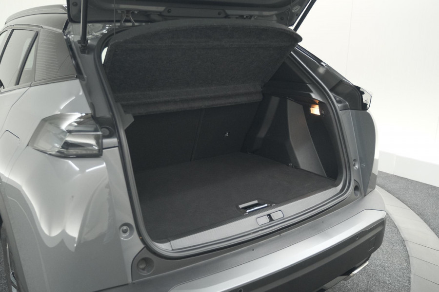 Peugeot 2008 PureTech 130 EAT8 GT | 360 Camera | Stoelmassage | Adaptieve Cruise Control | Dodehoekdetectie
