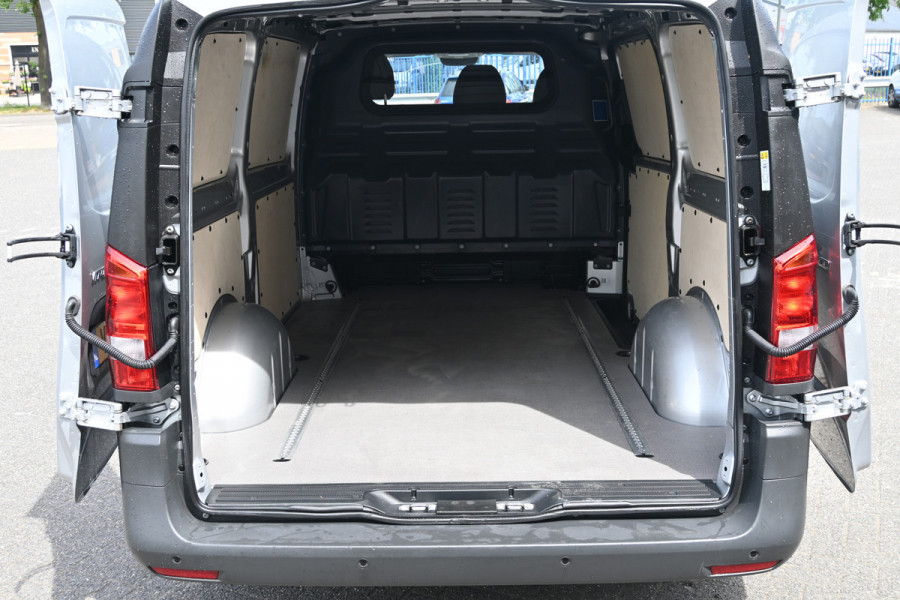 Mercedes-Benz Vito 116 CDI L2 Audio 40 Navigatie met camera, Stoelverwarming