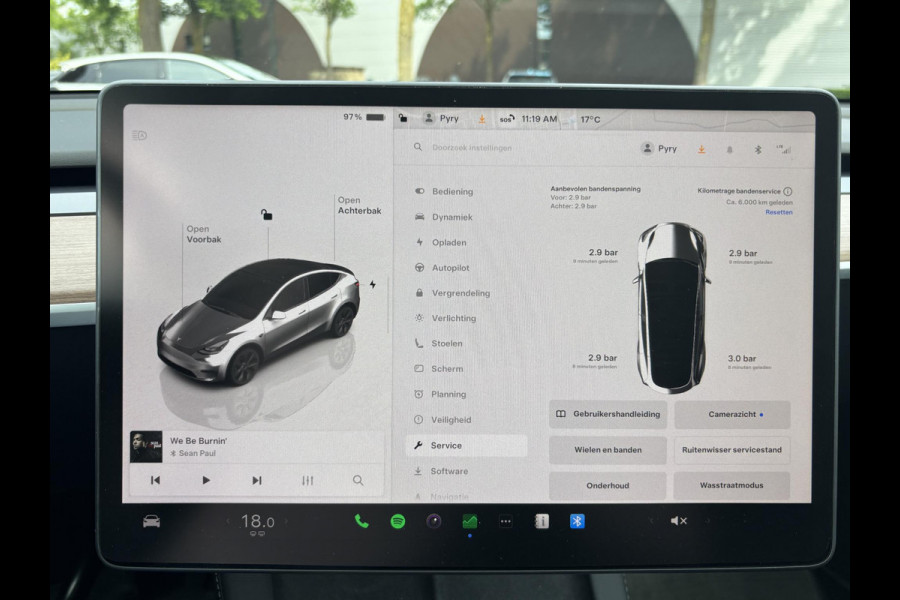 Tesla Model Y Long Range AWD 75 kWh AUTOPILOT | TREKHAAK AFNEEMBAAR | TESLA GARANTIE T/M 4-2027