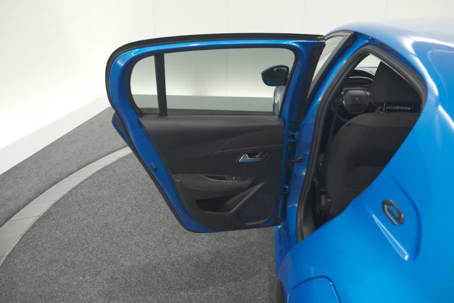 Peugeot e-208 EV Active Pack 50 kWh | Parkeersensoren | Apple Carplay | Climate Control