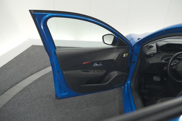 Peugeot e-208 EV Active Pack 50 kWh | Parkeersensoren | Apple Carplay | Climate Control