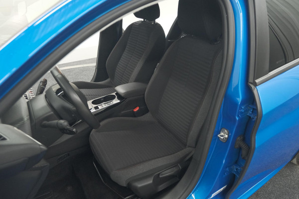 Peugeot e-208 EV Active Pack 50 kWh | Parkeersensoren | Apple Carplay | Climate Control