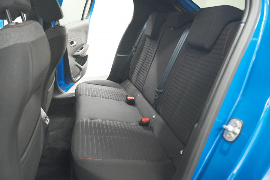 Peugeot e-208 EV Active Pack 50 kWh | Parkeersensoren | Apple Carplay | Climate Control