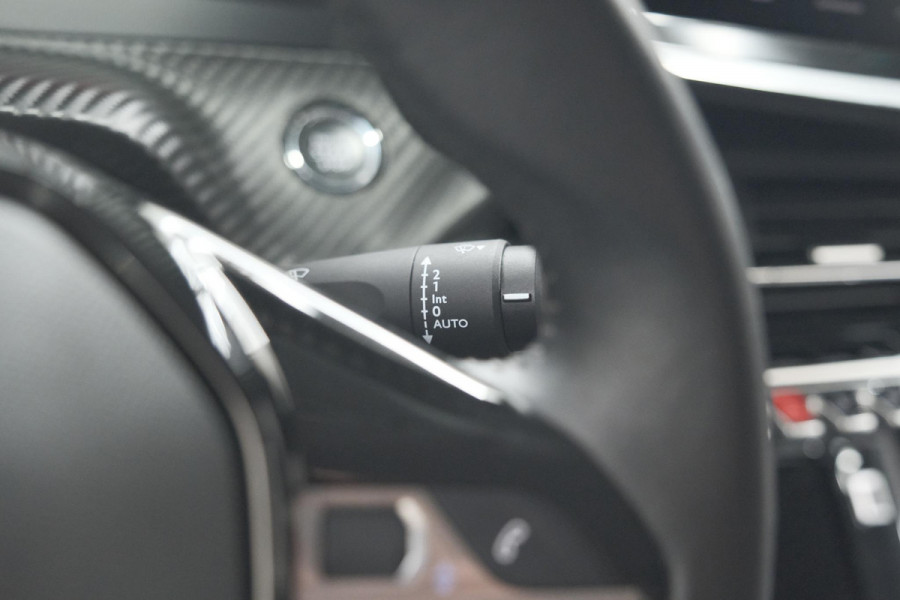 Peugeot e-208 EV Active Pack 50 kWh | Parkeersensoren | Apple Carplay | Climate Control