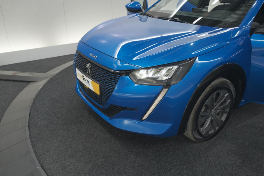 Peugeot e-208 EV Active Pack 50 kWh | Parkeersensoren | Apple Carplay | Climate Control