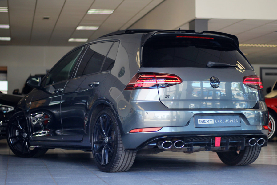 Volkswagen Golf 2.0 TSI 4Motion R | Sterrenhemel | Pano | Forged | Sfeer
