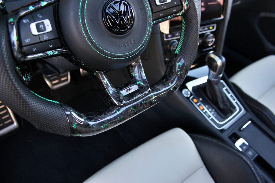 Volkswagen Golf 2.0 TSI 4Motion R | Sterrenhemel | Pano | Forged | Sfeer