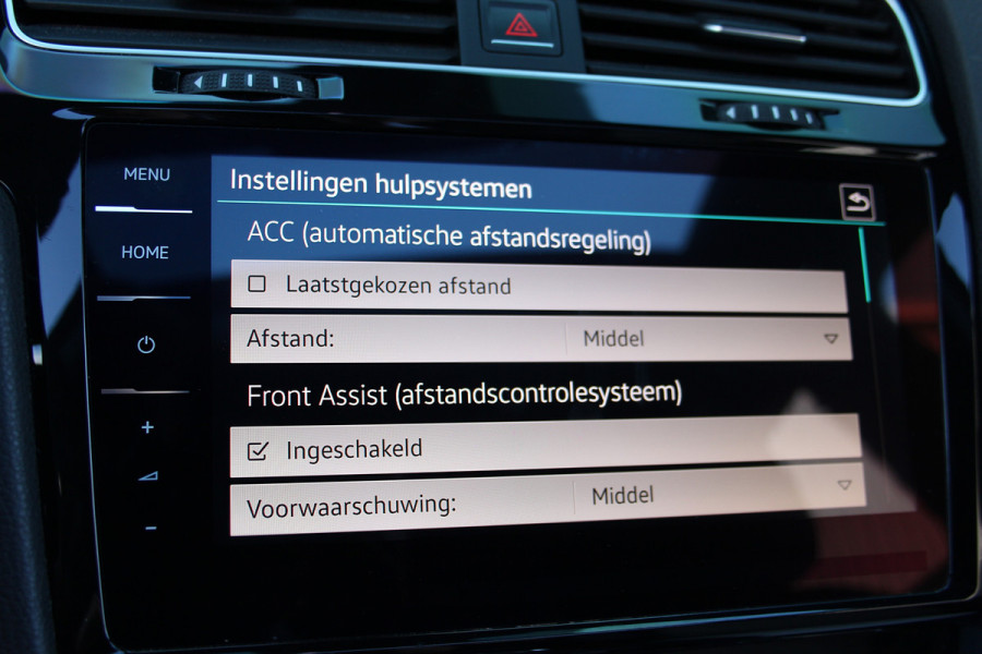 Volkswagen Golf 2.0 TSI 4Motion R | Sterrenhemel | Pano | Forged | Sfeer