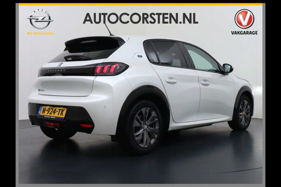 Peugeot e-208 EV Allure Pack 50kWh Apple Carplay Android Auto Camera Navi Stoelverwarming DAB+ Keyless Regen/Lichtsensor Lmv 16" Led Bluetooth Rijstrooksensor met correctie Verkeersbord detectie Fase 3 Laden  19 euro belasting per 3 maanden nieuwprijs € 33.500 euro