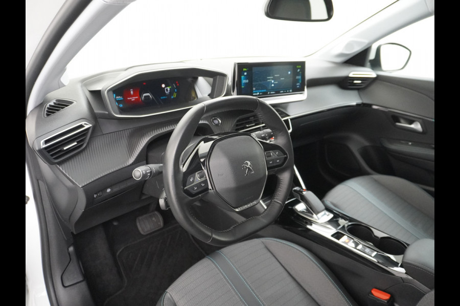 Peugeot e-208 EV Allure Pack 50kWh Apple Carplay Android Auto Camera Navi Stoelverwarming DAB+ Keyless Regen/Lichtsensor Lmv 16" Led Bluetooth Rijstrooksensor met correctie Verkeersbord detectie Fase 3 Laden  19 euro belasting per 3 maanden nieuwprijs € 33.500 euro