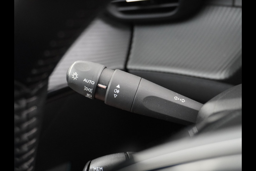Peugeot e-208 EV Allure Pack 50kWh Apple Carplay Android Auto Camera Navi Stoelverwarming DAB+ Keyless Regen/Lichtsensor Lmv 16" Led Bluetooth Rijstrooksensor met correctie Verkeersbord detectie Fase 3 Laden  19 euro belasting per 3 maanden nieuwprijs € 33.500 euro