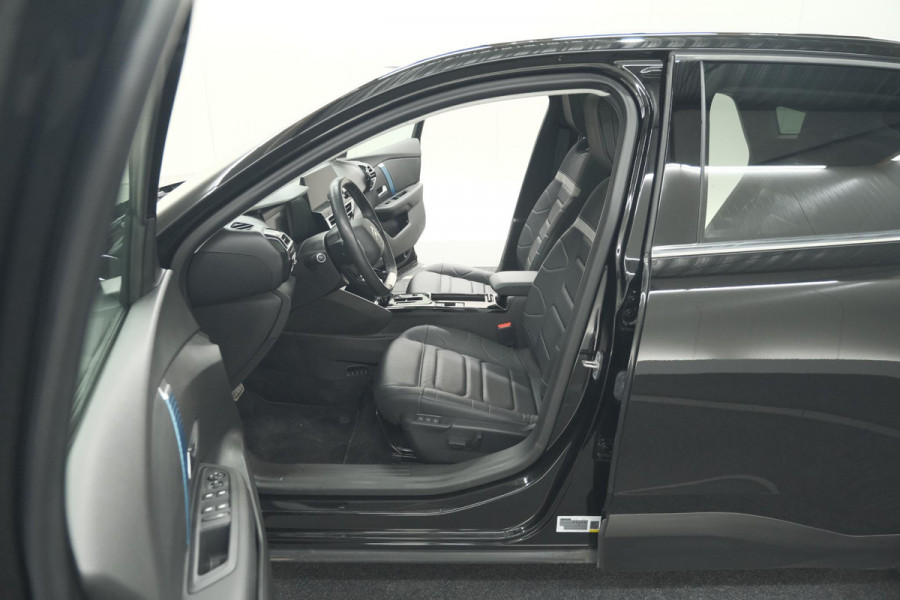 Citroën Ë-C4 Shine Pack Business 50 kWh | Panoramadak | Head-Up Display | Camera | Navigatie
