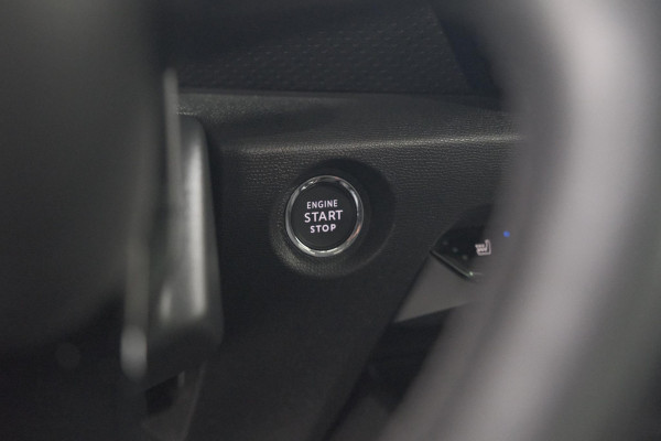 Citroën Ë-C4 Shine Pack Business 50 kWh | Panoramadak | Head-Up Display | Camera | Navigatie