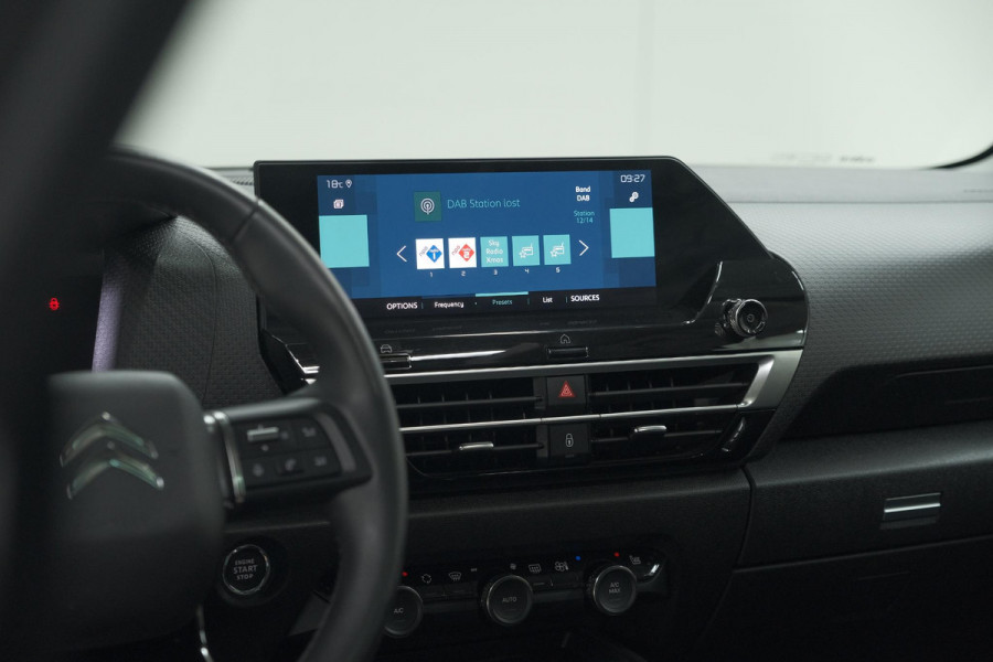 Citroën Ë-C4 Shine Pack Business 50 kWh | Panoramadak | Head-Up Display | Camera | Navigatie