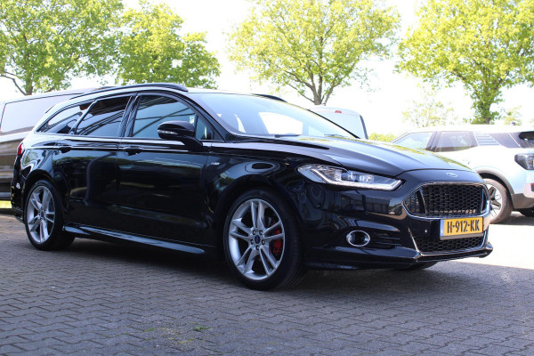 Ford Mondeo Wagon 1.5 ST Line | Trekhaak | Panorama Dak | Winterpack | Climate Control | Navigatie | Cruise Control |