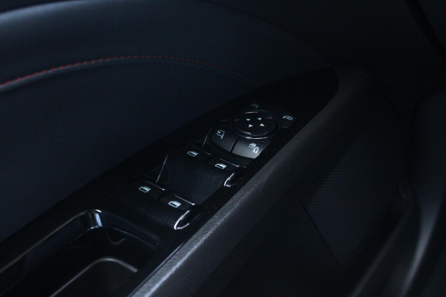 Ford Mondeo Wagon 1.5 ST Line | Trekhaak | Panorama Dak | Winterpack | Climate Control | Navigatie | Cruise Control |
