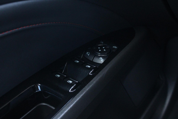 Ford Mondeo Wagon 1.5 ST Line | Trekhaak | Panorama Dak | Winterpack | Climate Control | Navigatie | Cruise Control |