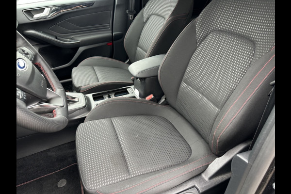 Ford FOCUS Wagon Focus 1.0 EcoBoostHybrid ST-Line X 155PK AUTOMAAT! TREKHAAK! WIN