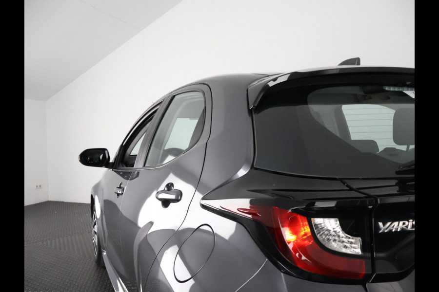 Toyota Yaris 1.5 HYBRID GRAYLINE BIJNA 2023 NAVI.CAMERA.CRUISE CONTROLL GARANTIE TOT 11-2032*