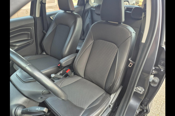 Ford EcoSport 1.0 EcoBoost Titanium Half leder, NAP