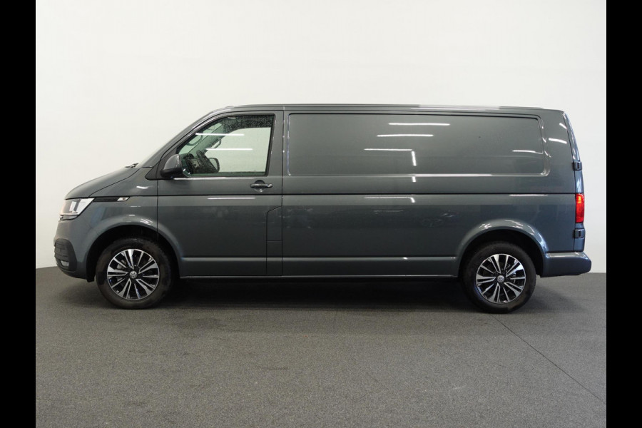 Volkswagen Transporter 2.0 TDI L2H1 28 Highline Automaat Trekhaak Navigatie Apple Carplay Lm velgen Cruisecontrol ACC
