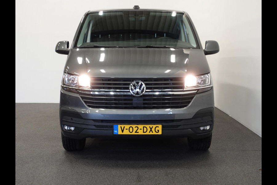 Volkswagen Transporter 2.0 TDI L2H1 28 Highline Automaat Trekhaak Navigatie Apple Carplay Lm velgen Cruisecontrol ACC
